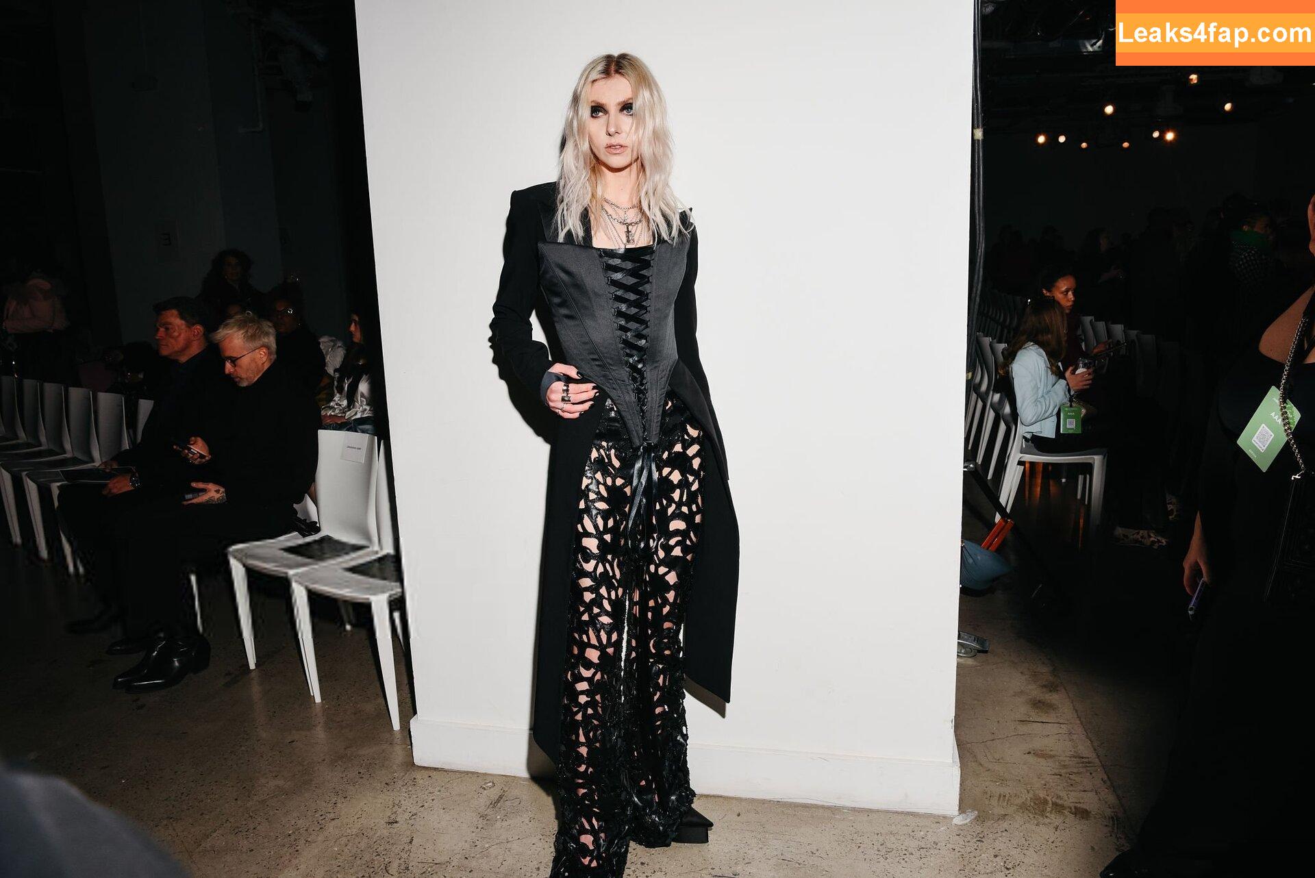 Taylor Momsen / aryelsoul / taylormomsen leaked photo photo #0948