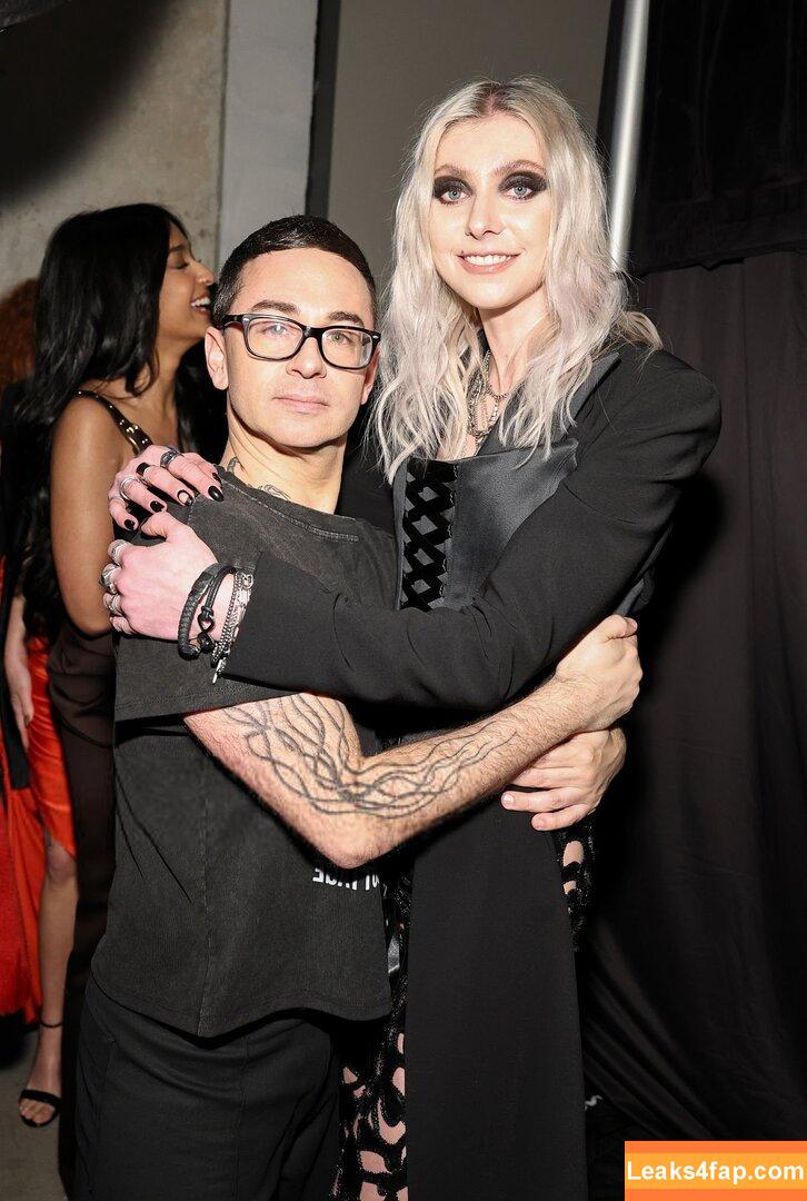 Taylor Momsen Onlyfans leaks