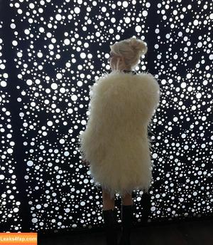 Taylor Momsen photo #0181