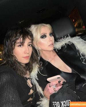 Taylor Momsen photo #0194