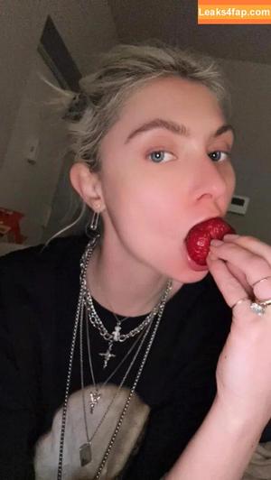 Taylor Momsen photo #0304