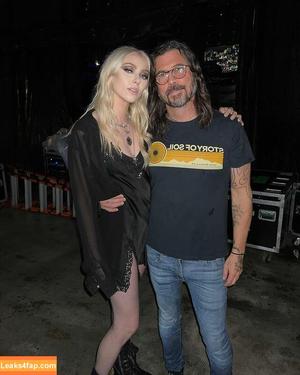 Taylor Momsen photo #0312