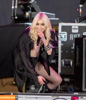 Taylor Momsen photo #0317