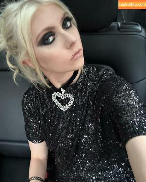 Taylor Momsen photo #0327