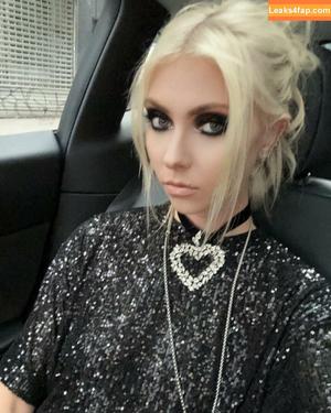 Taylor Momsen photo #0332