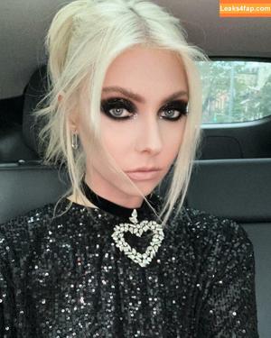 Taylor Momsen photo #0335