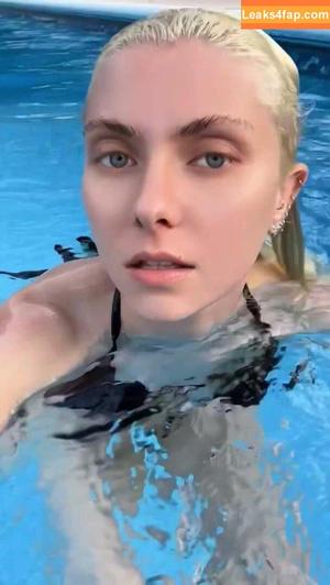 Taylor Momsen photo #0379
