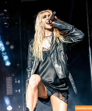 Taylor Momsen photo #0553