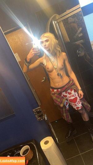 Taylor Momsen photo #0581