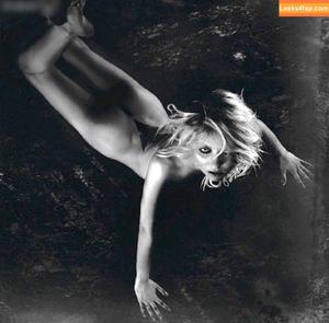 Taylor Momsen photo #0651