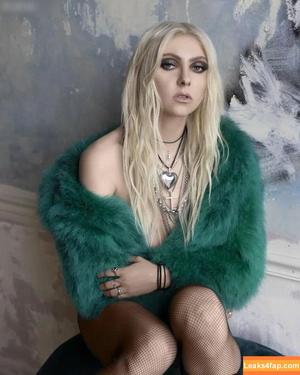 Taylor Momsen photo #0656