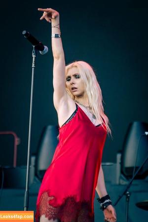 Taylor Momsen фото #0775