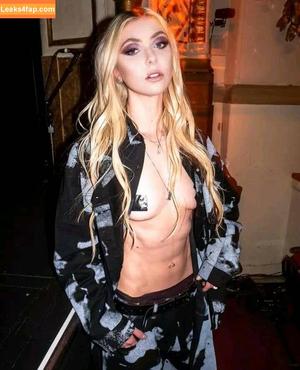 Taylor Momsen photo #0833