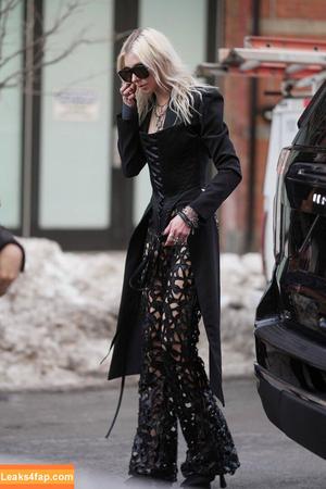 Taylor Momsen photo #0947