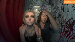 Taylor Momsen photo #0968