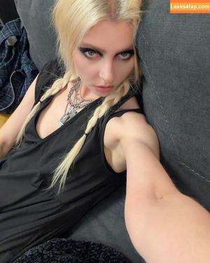 Taylor Momsen photo #0993