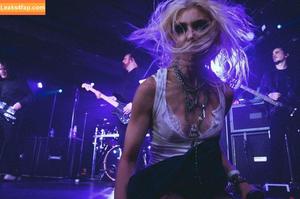 Taylor Momsen photo #1044