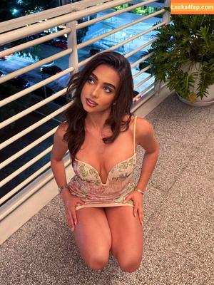 Taylor Nunez photo #0159