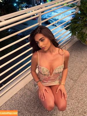 Taylor Nunez photo #0163