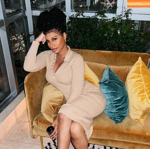 Taylor Rooks photo #0005