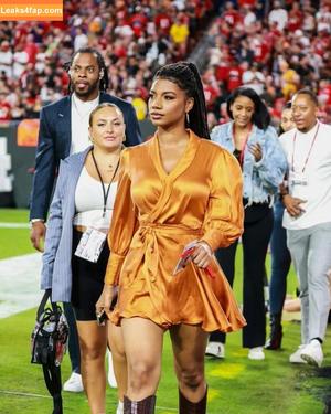 Taylor Rooks photo #0008