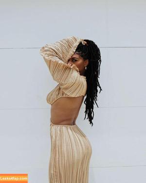 Taylor Rooks photo #0014