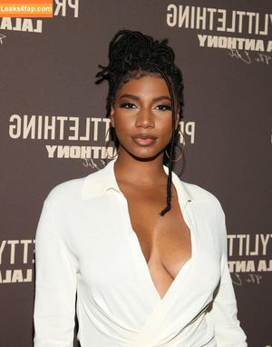 Taylor Rooks photo #0034