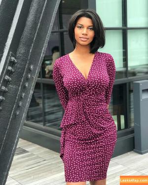 Taylor Rooks photo #0237