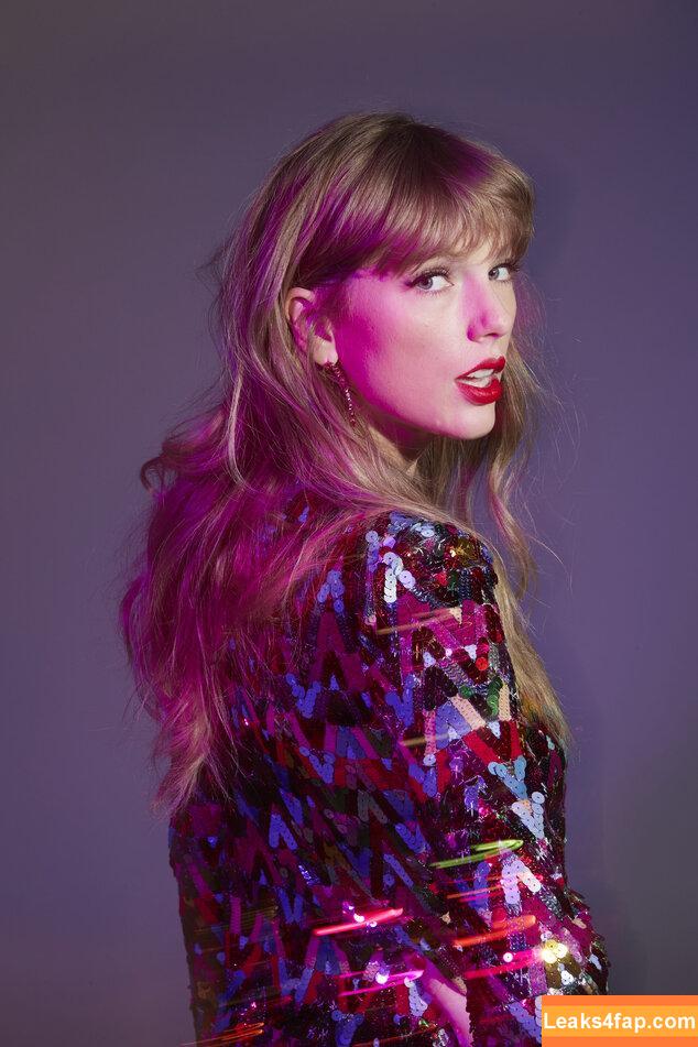 Taylor Swift / shawtiee / taylorswift / taylorswift13 слитое фото фото #9081