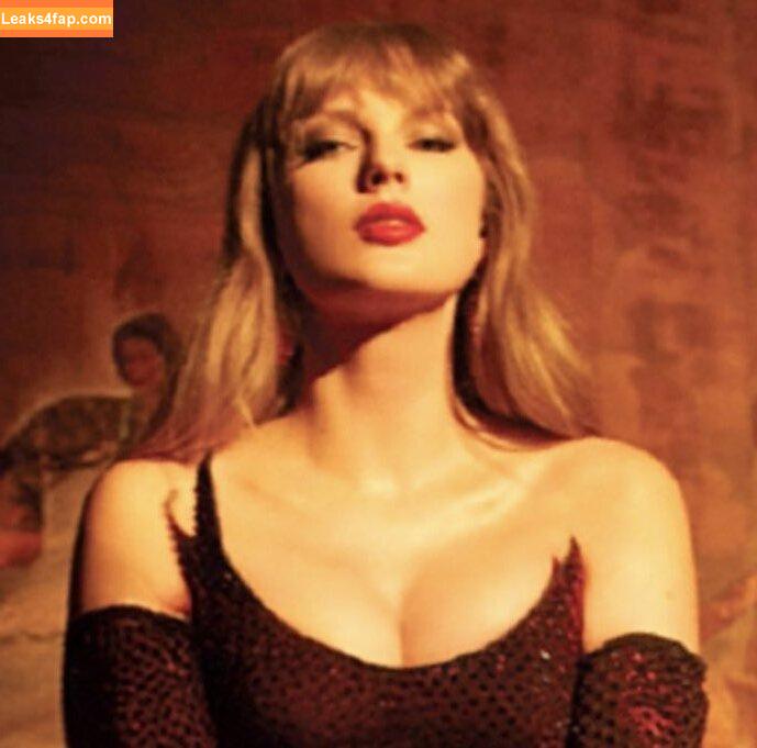 Taylor Swift / shawtiee / taylorswift / taylorswift13 leaked photo photo #9554