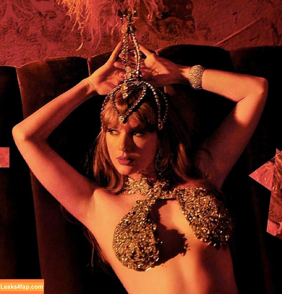 Taylor Swift / shawtiee / taylorswift / taylorswift13 leaked photo photo #9564