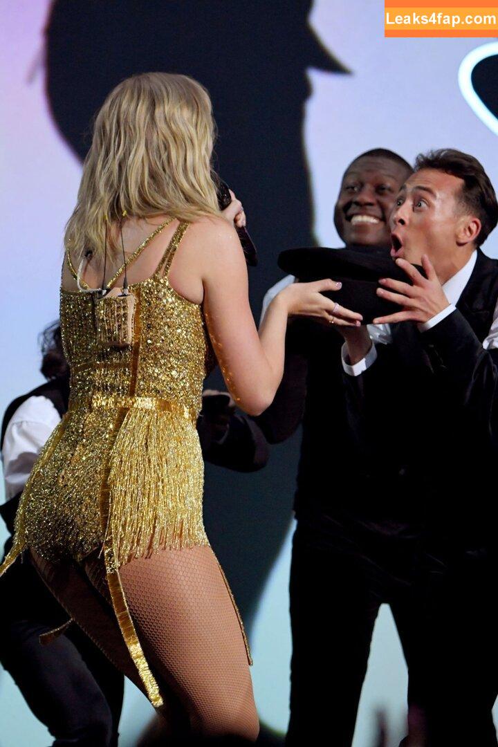 Taylor Swift / shawtiee / taylorswift / taylorswift13 слитое фото фото #9711