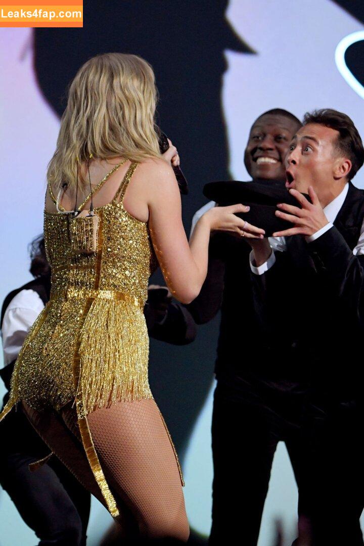 Taylor Swift / shawtiee / taylorswift / taylorswift13 слитое фото фото #9717