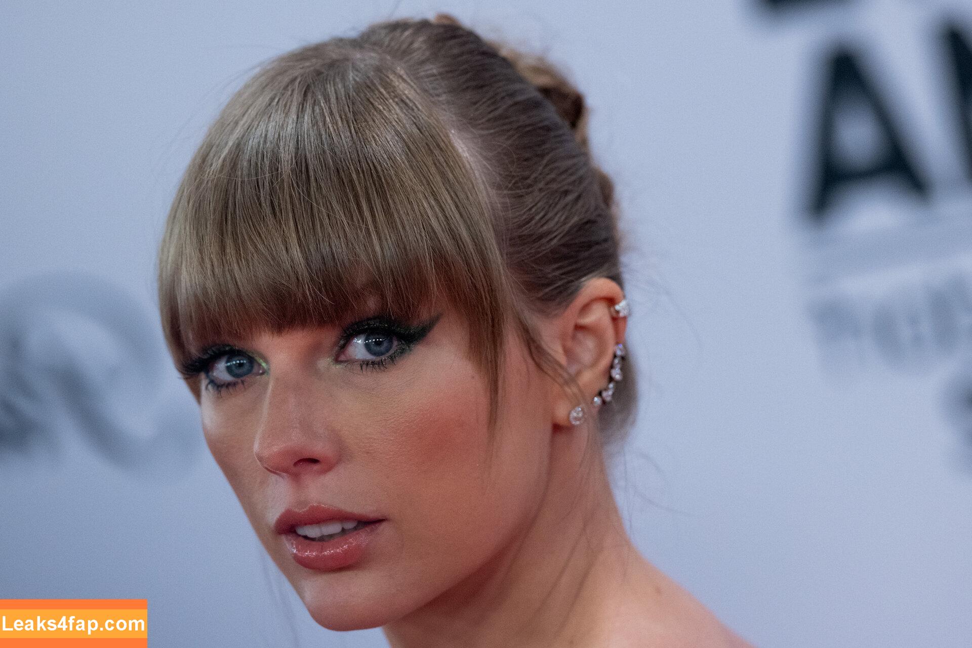 Taylor Swift / shawtiee / taylorswift / taylorswift13 leaked photo photo #9928