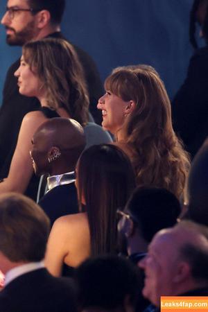 Taylor Swift фото #9350