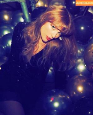Taylor Swift photo #9548