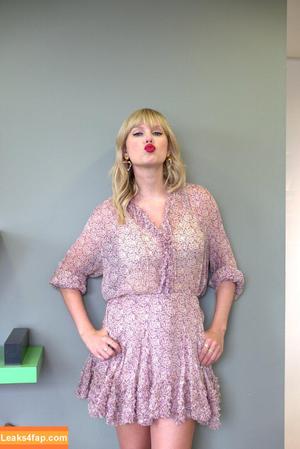 Taylor Swift photo #9726