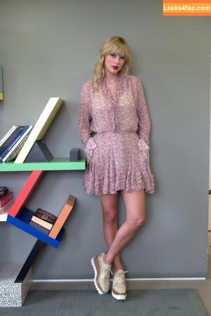 Taylor Swift photo #9728
