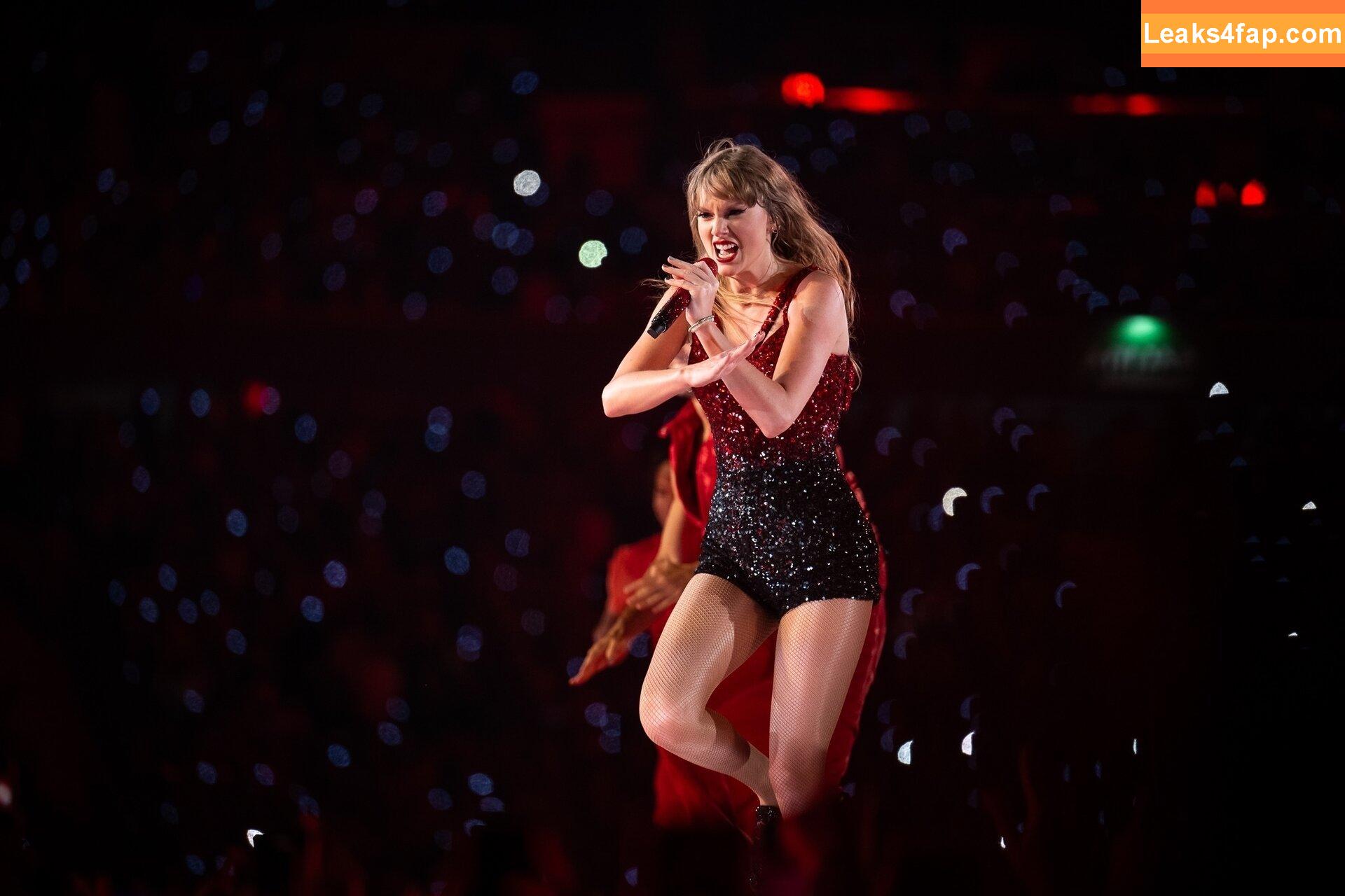 Taylor Swift / TaylorSwift / biancasotelo14 / shawtiee / taylorswift13 leaked photo photo #2068