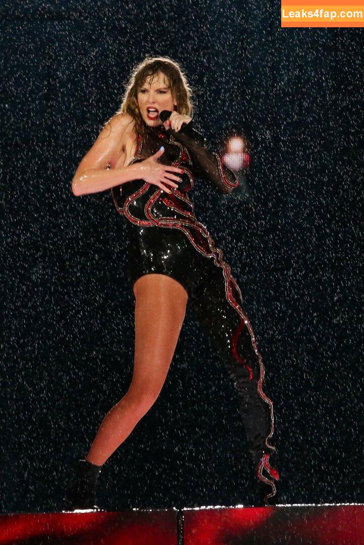 Taylor Swift / TaylorSwift / biancasotelo14 / shawtiee / taylorswift13 leaked photo photo #2126