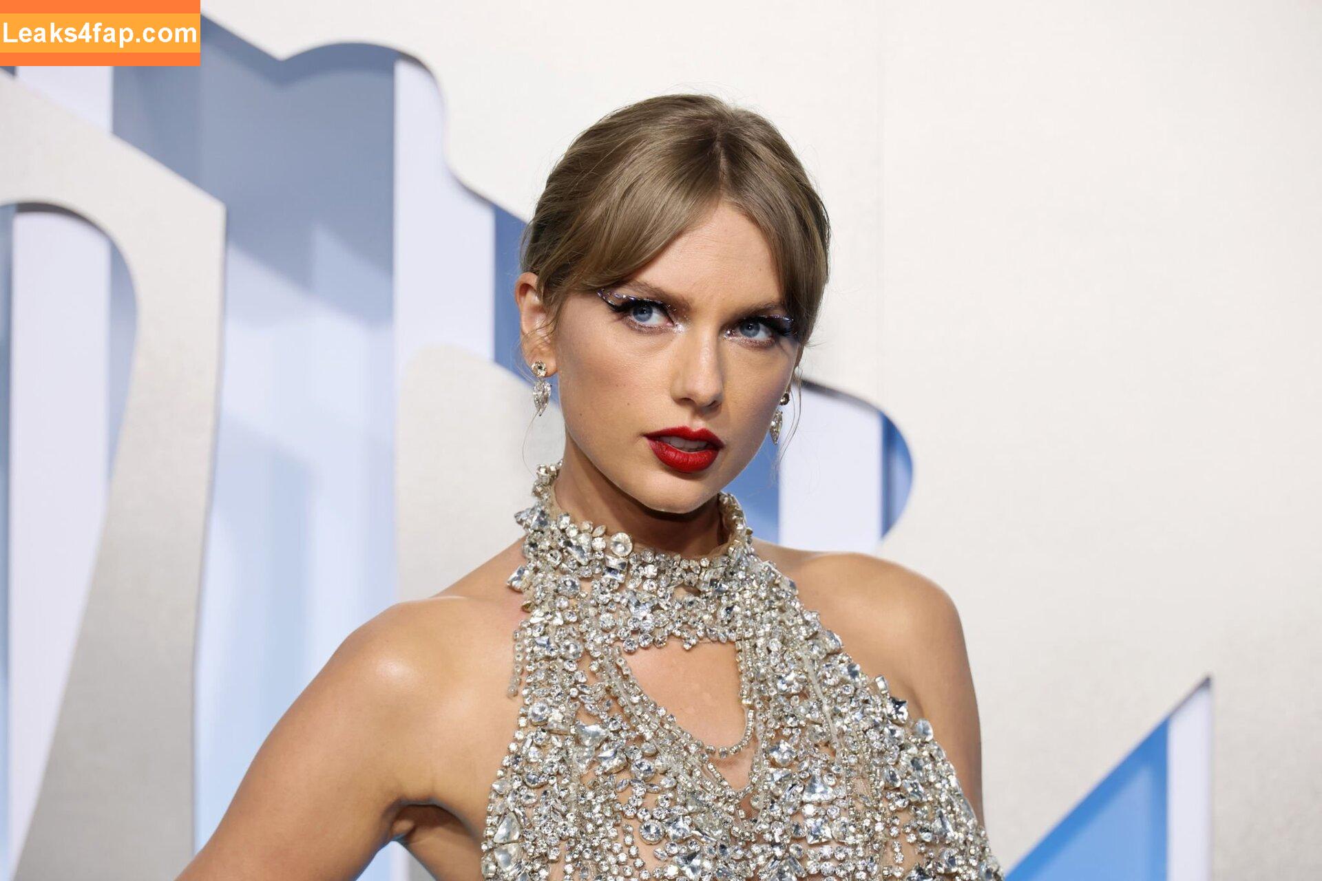 Taylor Swift / shawtiee / taylorswift / taylorswift13 leaked photo photo #2198