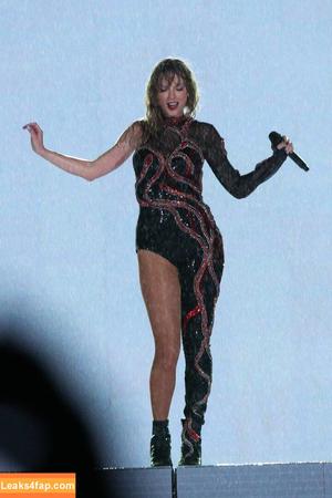 Taylor Swift photo #2124