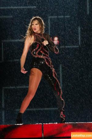 Taylor Swift photo #2125