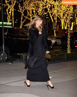 Taylor Swift photo #2402