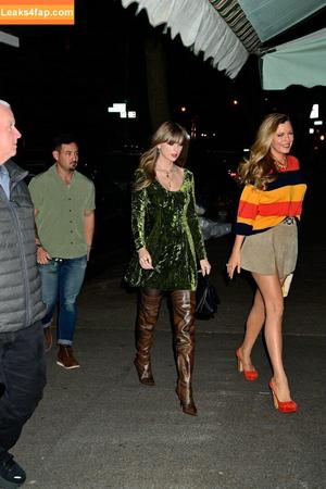 Taylor Swift photo #2704