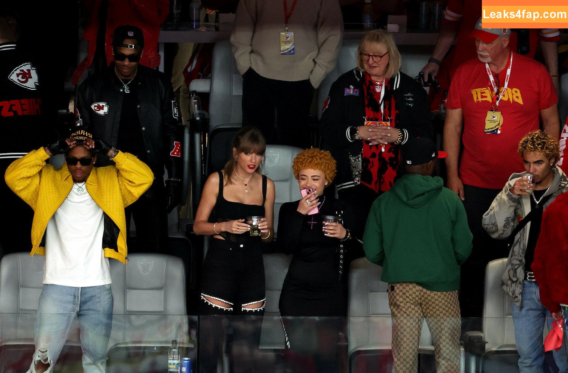 Taylor Swift / shawtiee / taylorswift / taylorswift13 leaked photo photo #3085