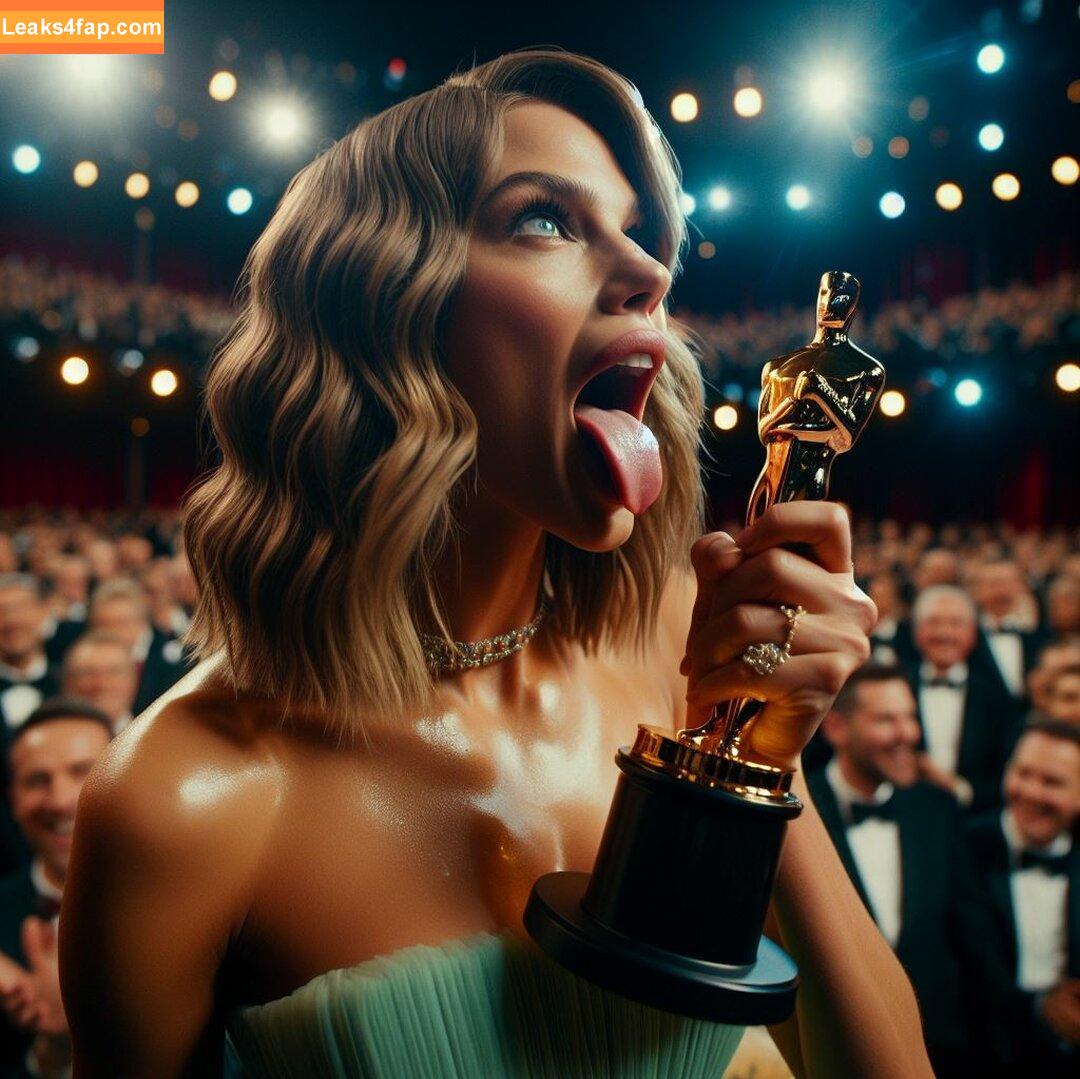 Taylor Swift / shawtiee / taylorswift / taylorswift13 leaked photo photo #3337