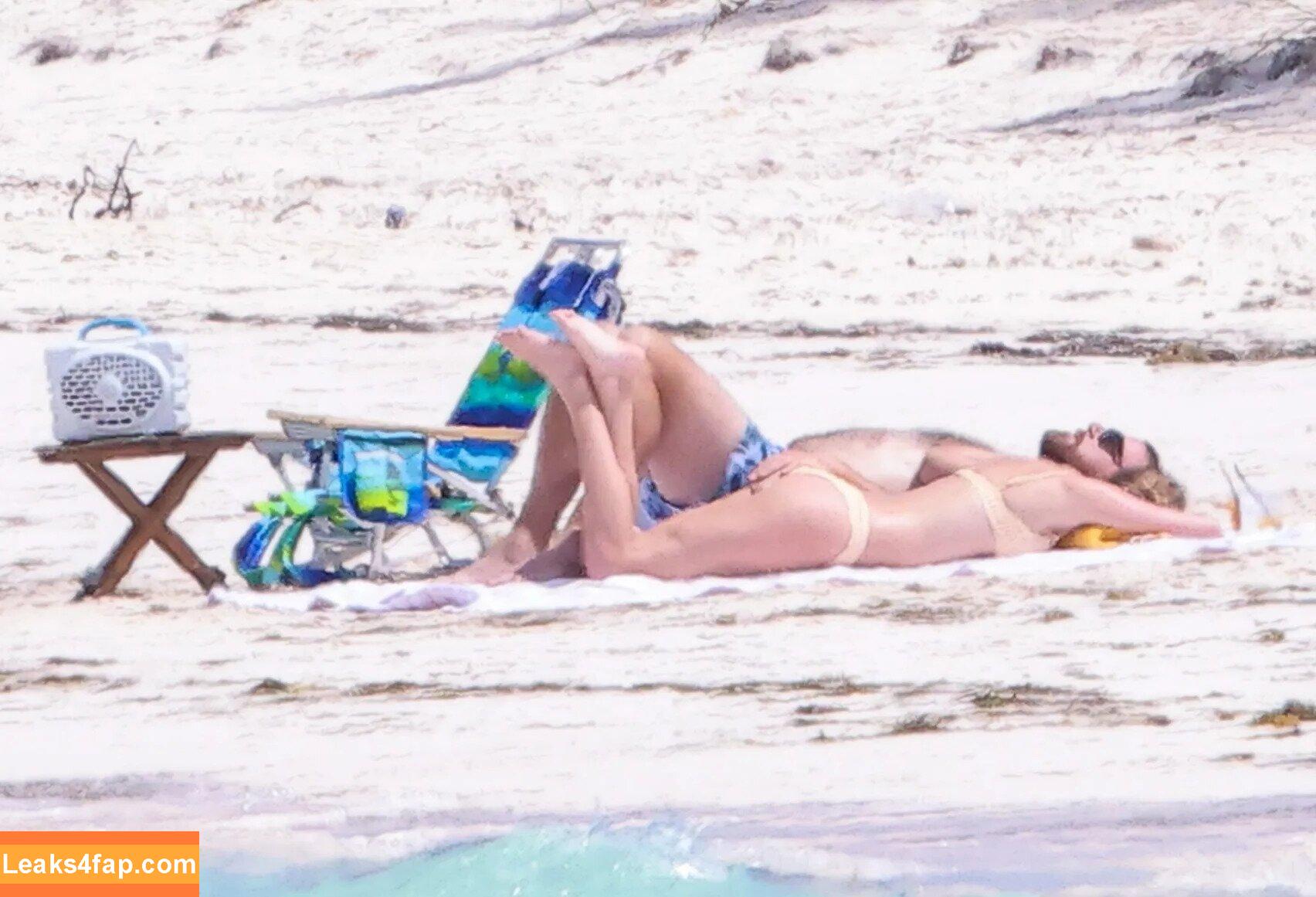 Taylor Swift / shawtiee / taylorswift / taylorswift13 leaked photo photo #3375