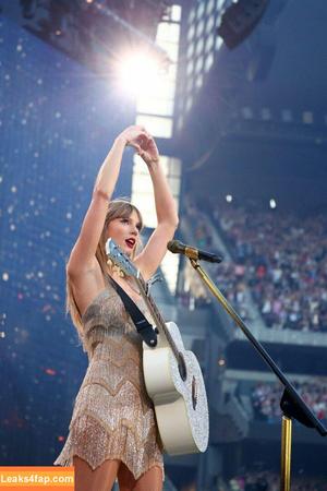Taylor Swift photo #3135