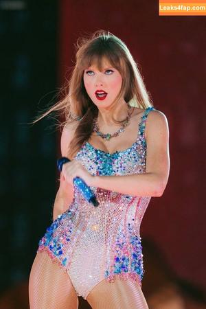 Taylor Swift photo #3635